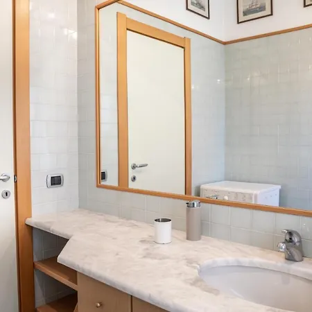 La Vela アパート